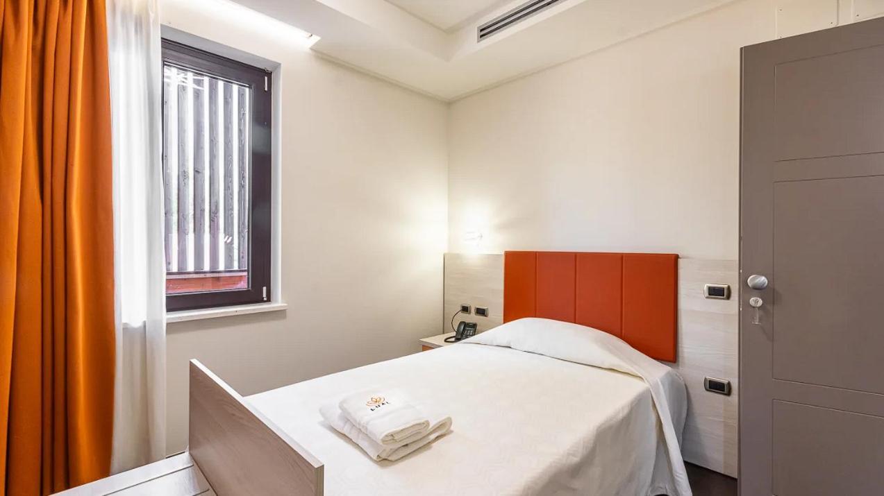 Lual Bleisure Hotel Pofi Ngoại thất bức ảnh